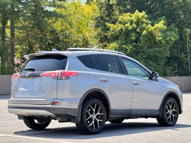 2016 Toyota RAV4 SE