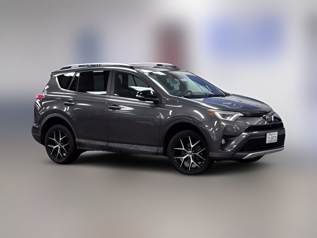 2016 Toyota RAV4 SE