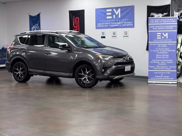 2016 Toyota RAV4 SE