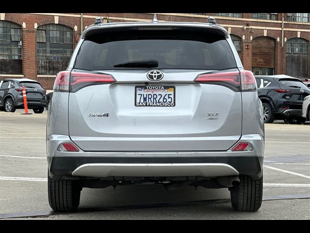 2016 Toyota RAV4 XLE