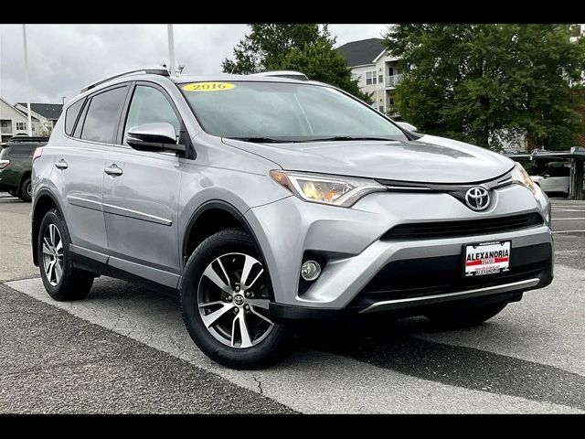 2016 Toyota RAV4 XLE