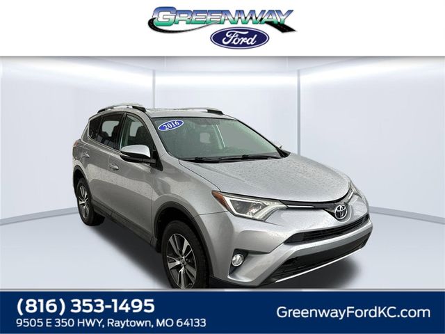 2016 Toyota RAV4 XLE