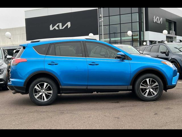 2016 Toyota RAV4 XLE