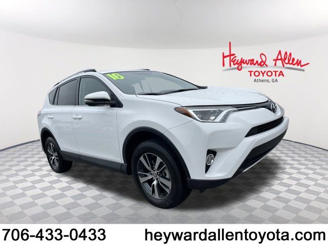 2016 Toyota RAV4 XLE