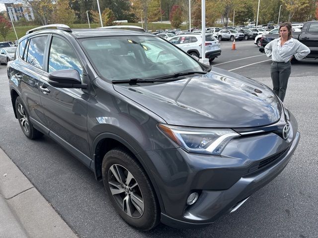 2016 Toyota RAV4 XLE