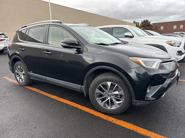 2016 Toyota RAV4 Hybrid XLE