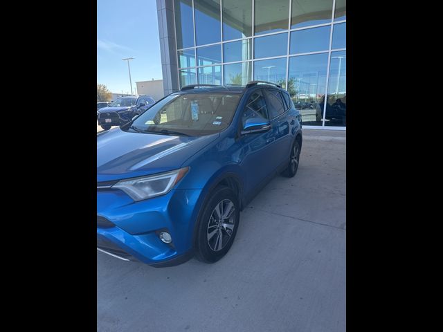 2016 Toyota RAV4 XLE