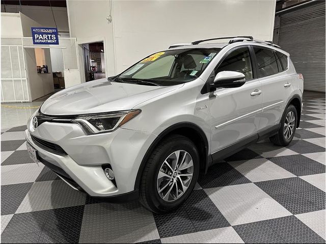 2016 Toyota RAV4 Hybrid XLE