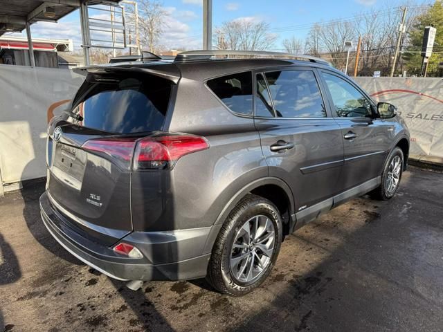 2016 Toyota RAV4 Hybrid XLE