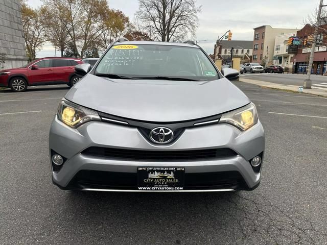 2016 Toyota RAV4 XLE