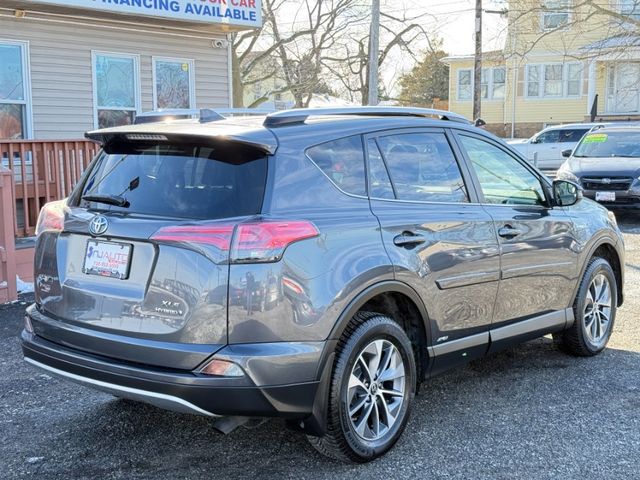 2016 Toyota RAV4 Hybrid XLE