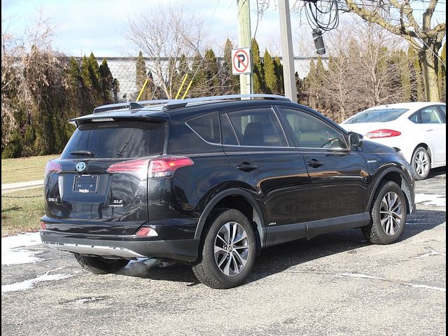 2016 Toyota RAV4 Hybrid XLE