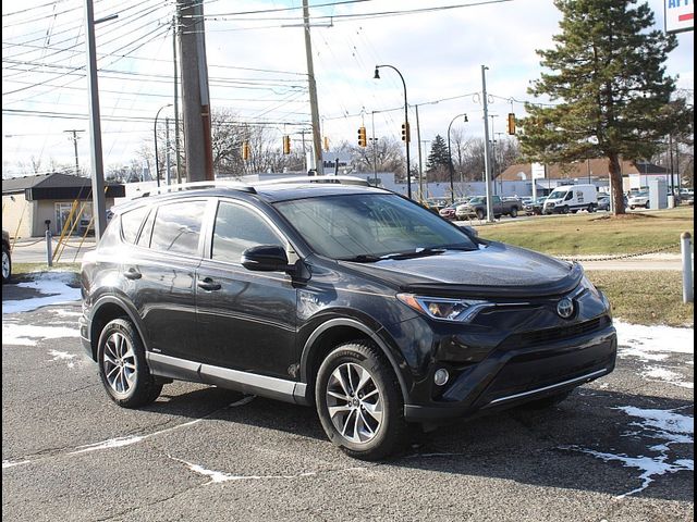 2016 Toyota RAV4 Hybrid XLE