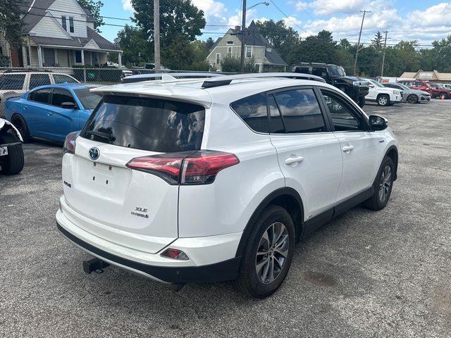 2016 Toyota RAV4 Hybrid XLE