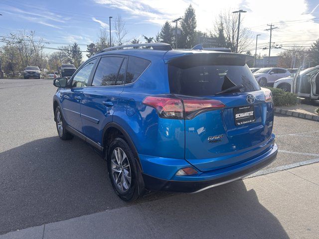 2016 Toyota RAV4 Hybrid XLE