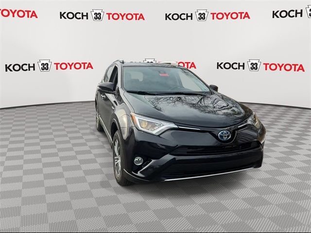 2016 Toyota RAV4 Hybrid XLE