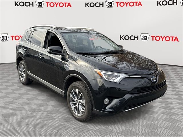 2016 Toyota RAV4 Hybrid XLE