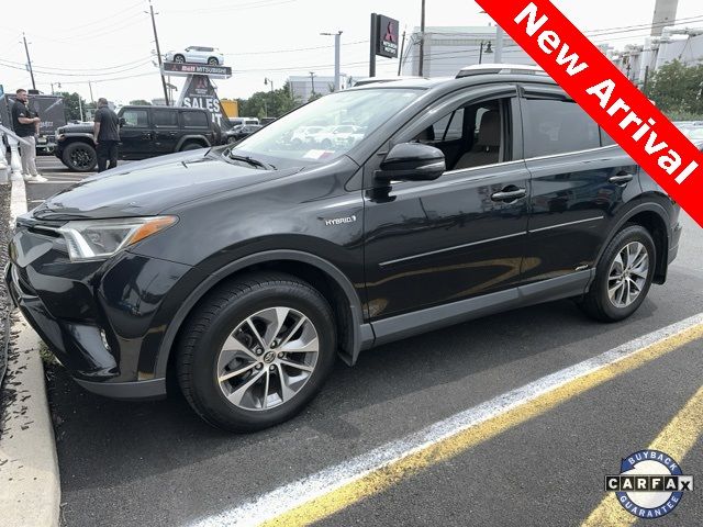 2016 Toyota RAV4 Hybrid XLE