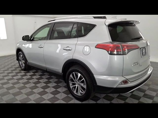 2016 Toyota RAV4 Hybrid XLE