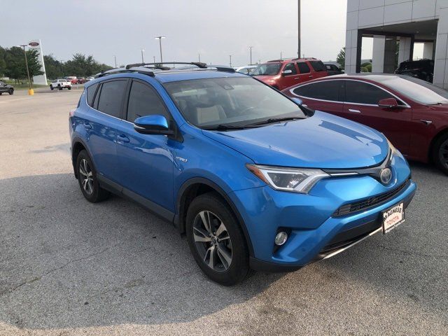 2016 Toyota RAV4 Hybrid XLE