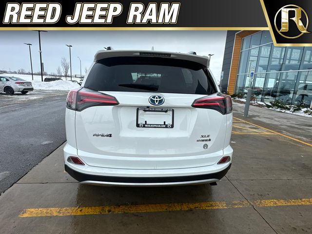 2016 Toyota RAV4 Hybrid XLE