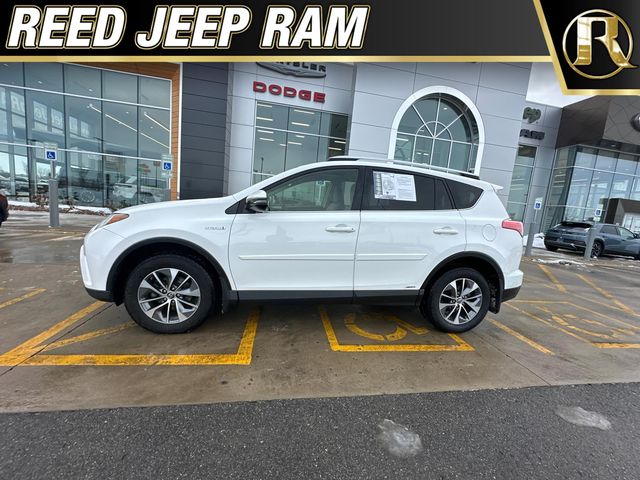 2016 Toyota RAV4 Hybrid XLE