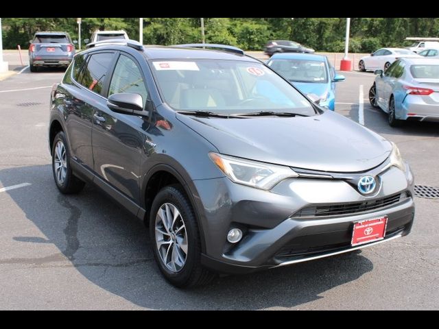 2016 Toyota RAV4 Hybrid XLE