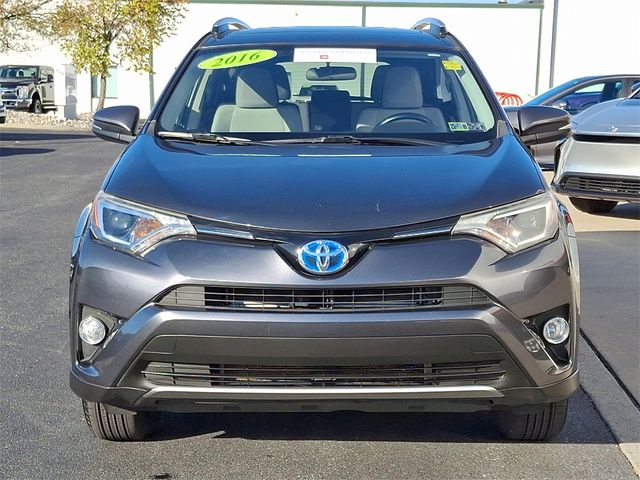 2016 Toyota RAV4 Hybrid XLE