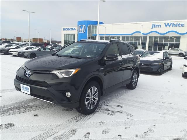 2016 Toyota RAV4 Hybrid XLE