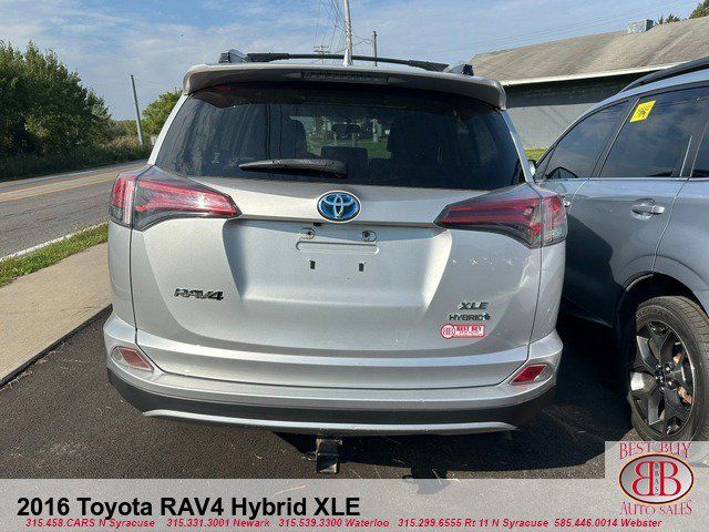 2016 Toyota RAV4 Hybrid XLE