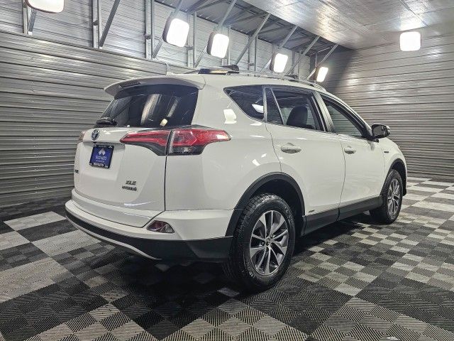 2016 Toyota RAV4 Hybrid XLE