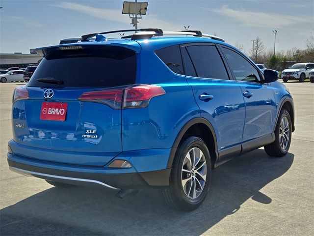 2016 Toyota RAV4 Hybrid XLE