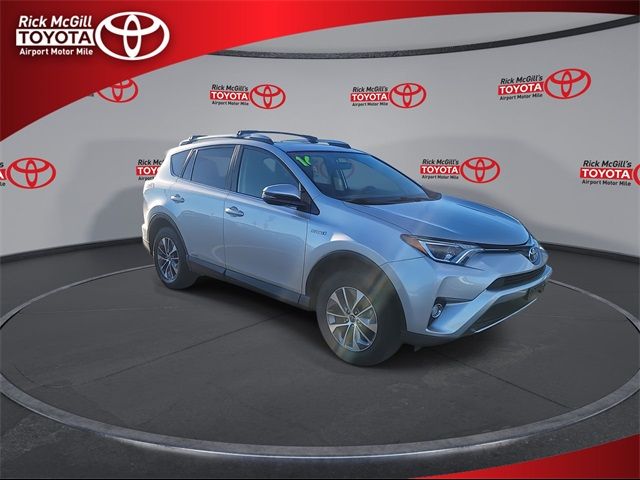 2016 Toyota RAV4 Hybrid XLE