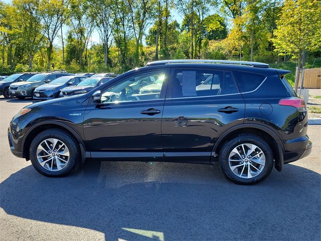 2016 Toyota RAV4 Hybrid XLE