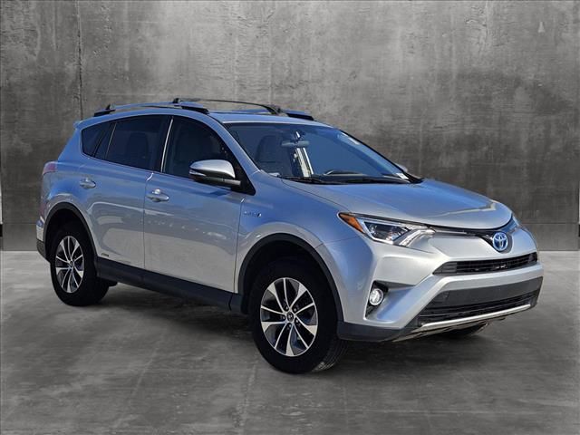 2016 Toyota RAV4 Hybrid XLE