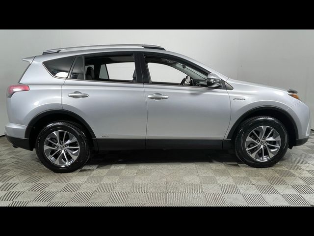 2016 Toyota RAV4 Hybrid XLE