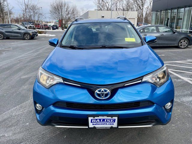 2016 Toyota RAV4 Hybrid XLE