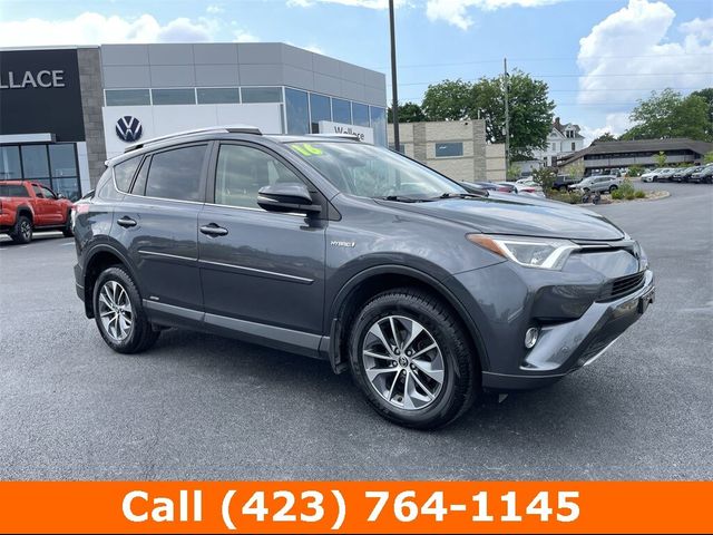 2016 Toyota RAV4 Hybrid XLE