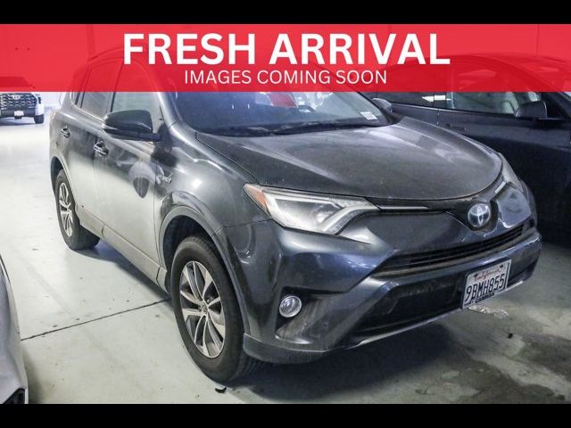 2016 Toyota RAV4 Hybrid XLE