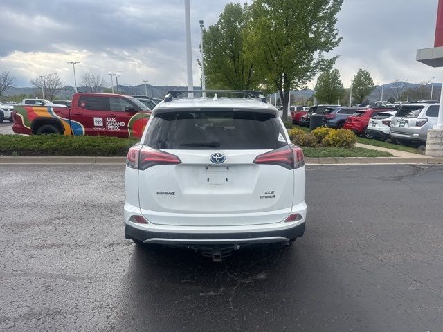 2016 Toyota RAV4 Hybrid XLE