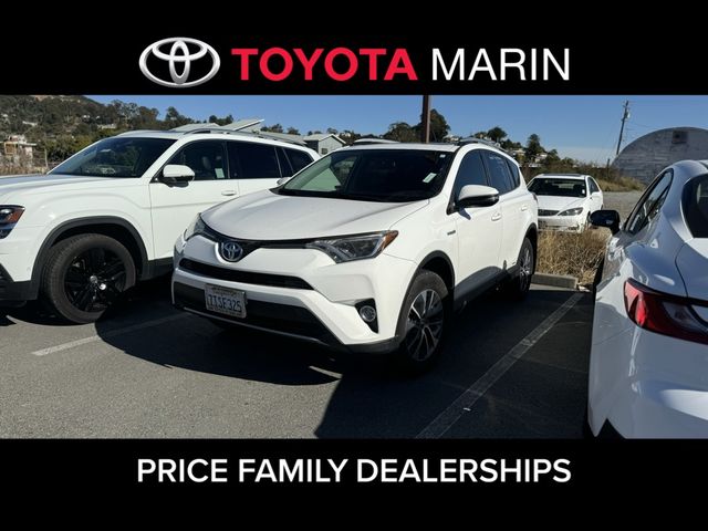 2016 Toyota RAV4 Hybrid XLE