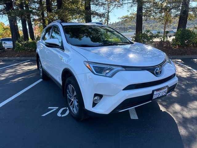 2016 Toyota RAV4 Hybrid XLE