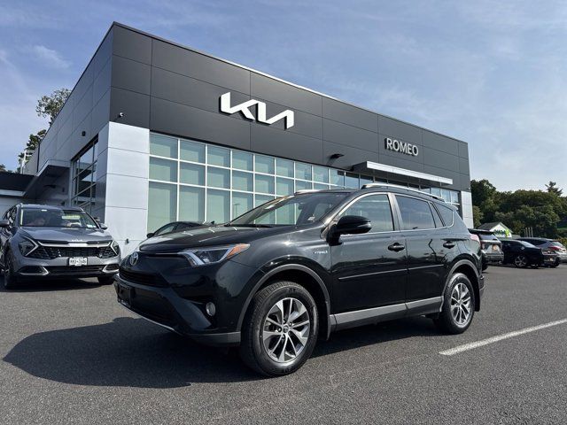 2016 Toyota RAV4 Hybrid XLE