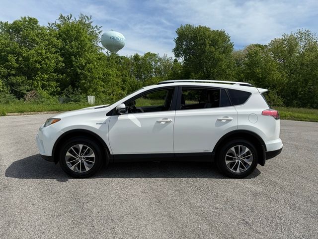2016 Toyota RAV4 Hybrid XLE