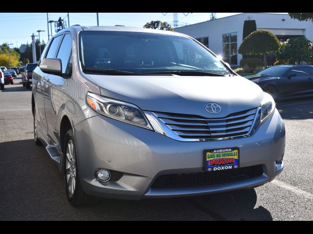 2016 Toyota Sienna XLE Premium