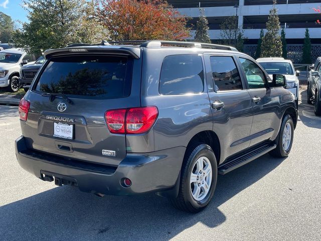 2016 Toyota Sequoia SR5