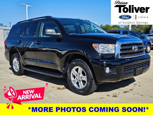 2016 Toyota Sequoia SR5