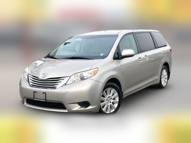 2016 Toyota Sienna LE