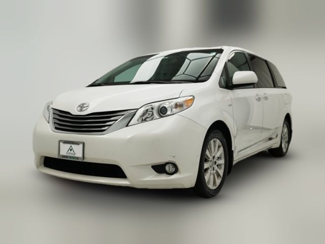 2016 Toyota Sienna 