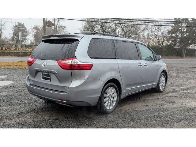 2016 Toyota Sienna XLE Premium